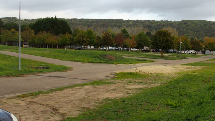 parking Moisson